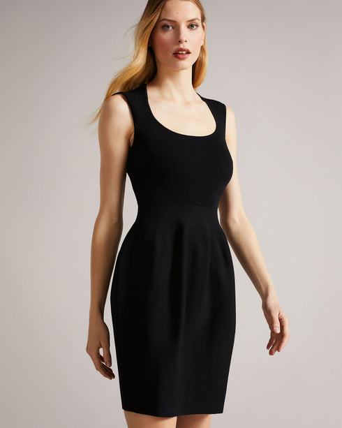 JUDIT-Dresses-JUDIT is the flower of the flock. This tulip dress is enhanced with a scooped neckline and an exposed zip on the back that adds a touch of extra drama to its sophisticated look. Take this dress from the office to the bar, and turn heads wherever you go. Mini dress Tulip skirt Compact knit Slight stretch Sleeveless Scoop neck Zip back Karolina is 5'10" / 1.78m and wears Black in a Ted size 1- Ted Baker Romania